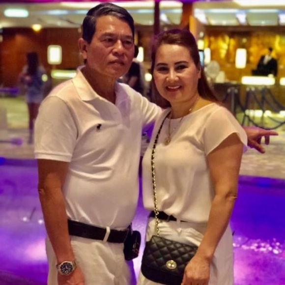 Meet your Posher, Dong - Picture 1 of 1